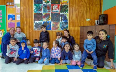 Desarrollaron mural sobre el cuidado de recursos hídricos en Campus Chillán