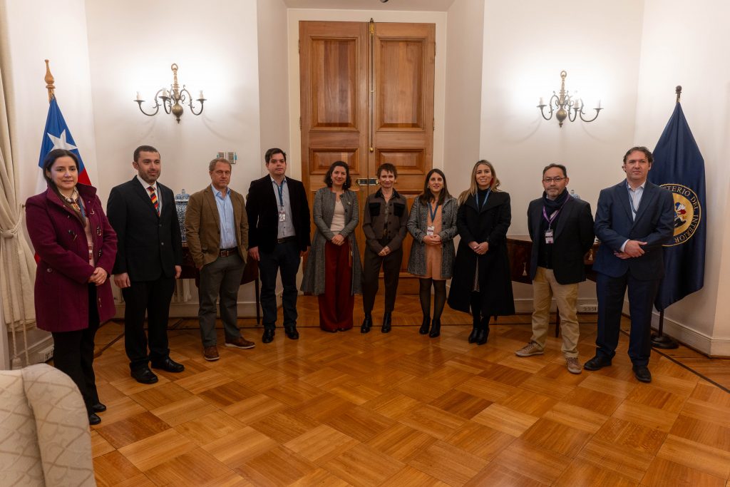 comision-tecnologias-cuanticas-1-1024×683