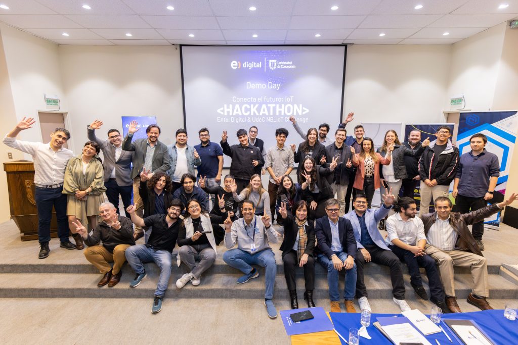 Demo Day y premiacion Hackaton Entel-UdeC -2
